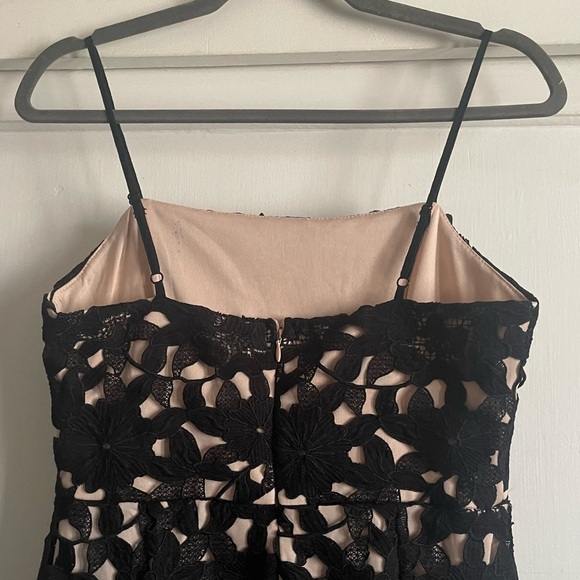 Lulus Looking Devine Black Crochet Lace Bodycon Midi Dress. Pre-Owned. - Picture 9 of 13